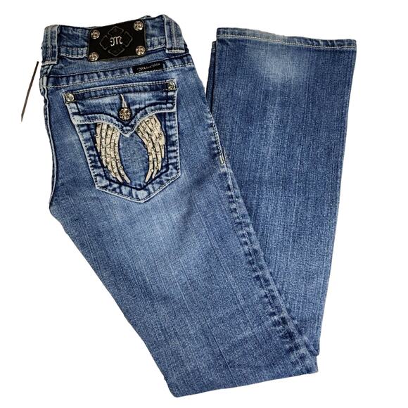 Miss Me Jeans Women’s Sz 26 JP5082B Boot Cut ANGEL Pocket Rhinestone Inseam 32" - Picture 1 of 6